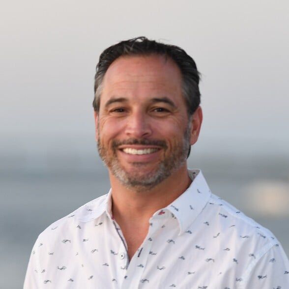 Land Listing Agent Photo