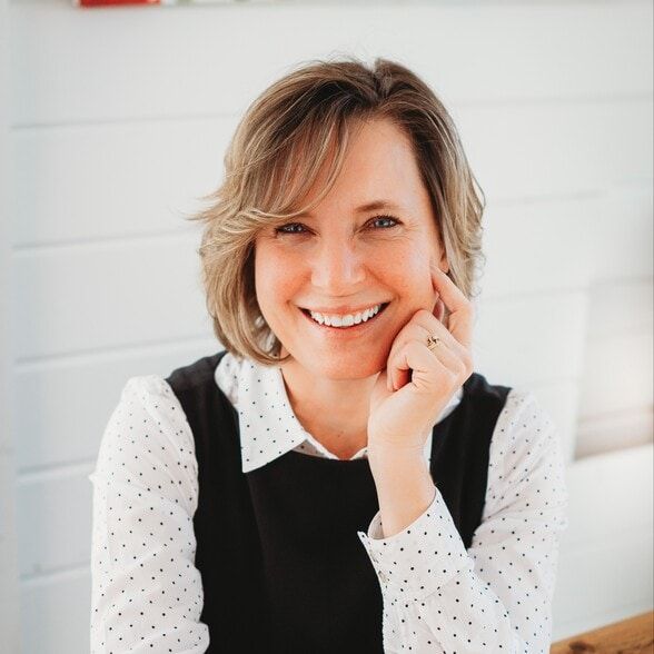 Land Listing Agent Photo