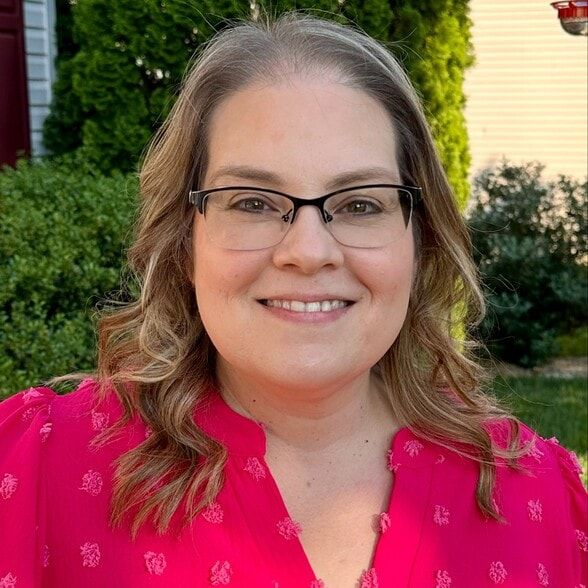 Land Listing Agent Photo