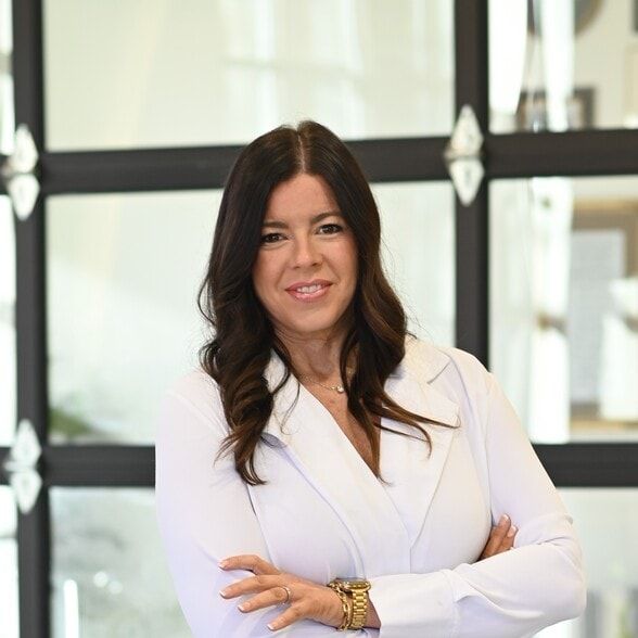 Land Listing Agent Photo