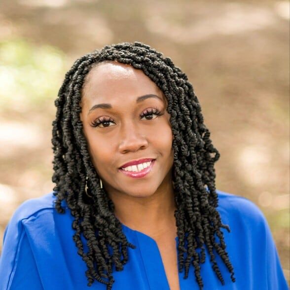 Land Listing Agent Photo