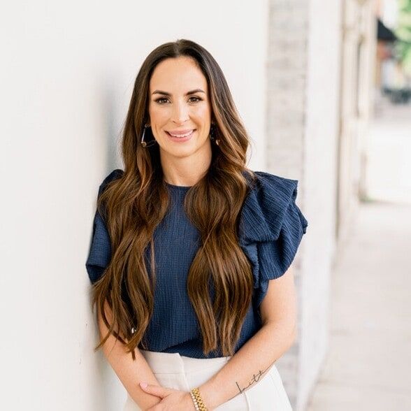 Land Listing Agent Photo