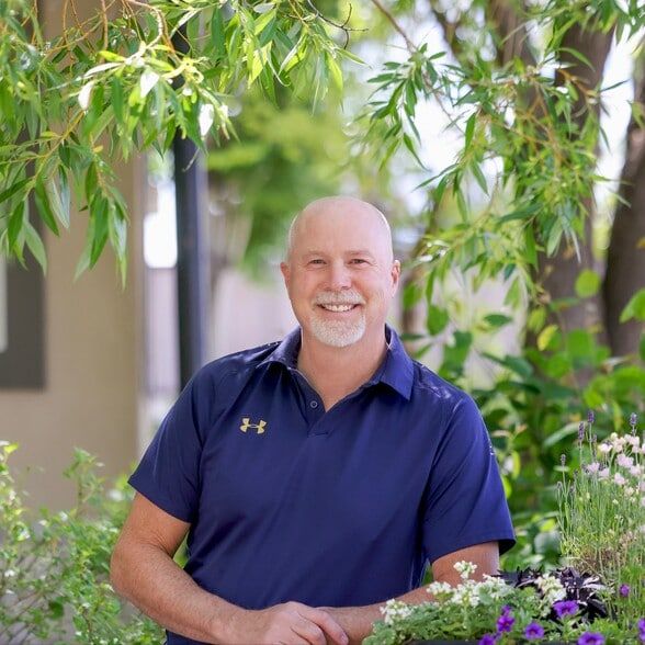 Land Listing Agent Photo