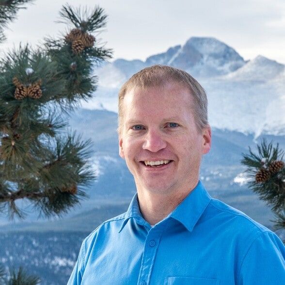 Land Listing Agent Photo