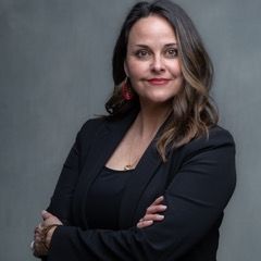 Land Listing Agent Photo