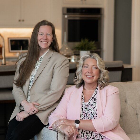 Land Listing Agent Photo