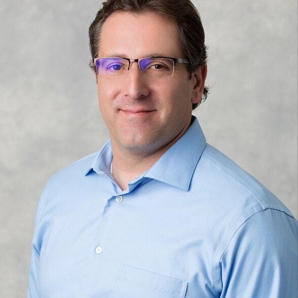 Land Listing Agent Photo