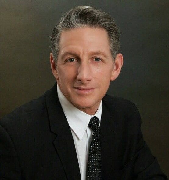 Land Listing Agent Photo