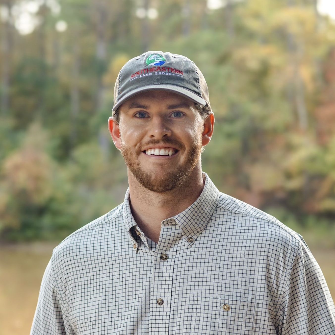 Land Listing Agent Photo
