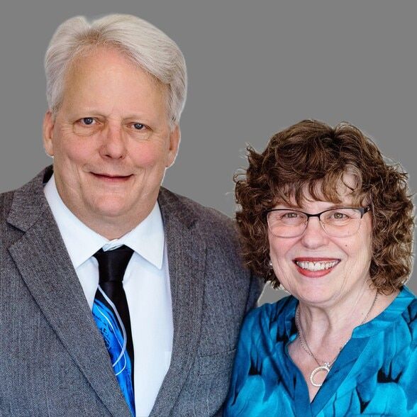 Land Listing Agent Photo