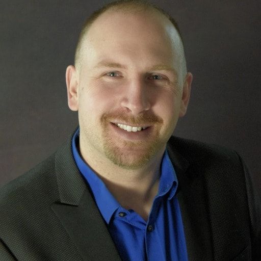 Land Listing Agent Photo