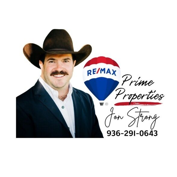 Land Listing Agent Photo