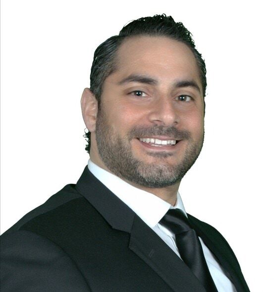 Land Listing Agent Photo