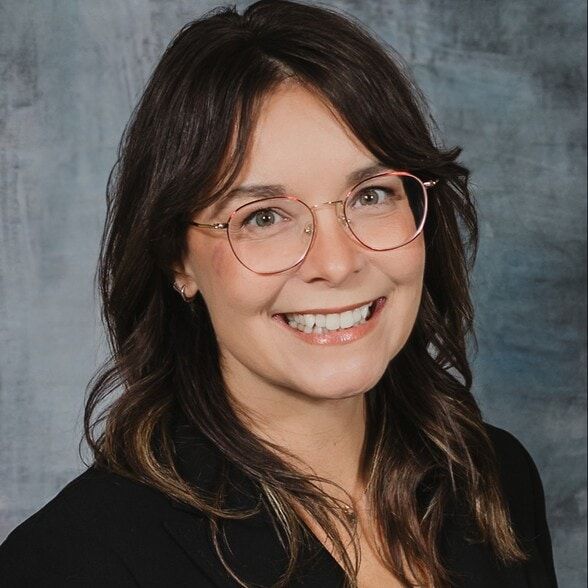 Land Listing Agent Photo