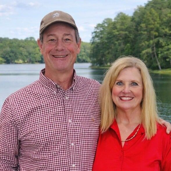 Land Listing Agent Photo