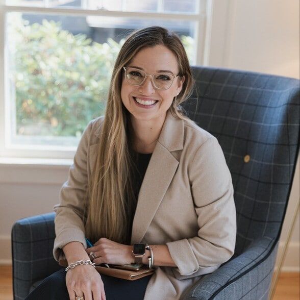 Land Listing Agent Photo
