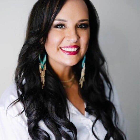 Land Listing Agent Photo