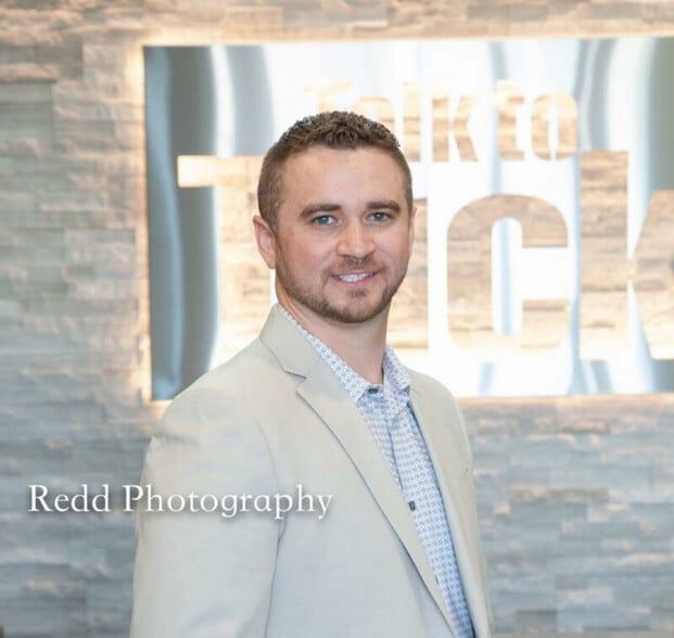 Land Listing Agent Photo