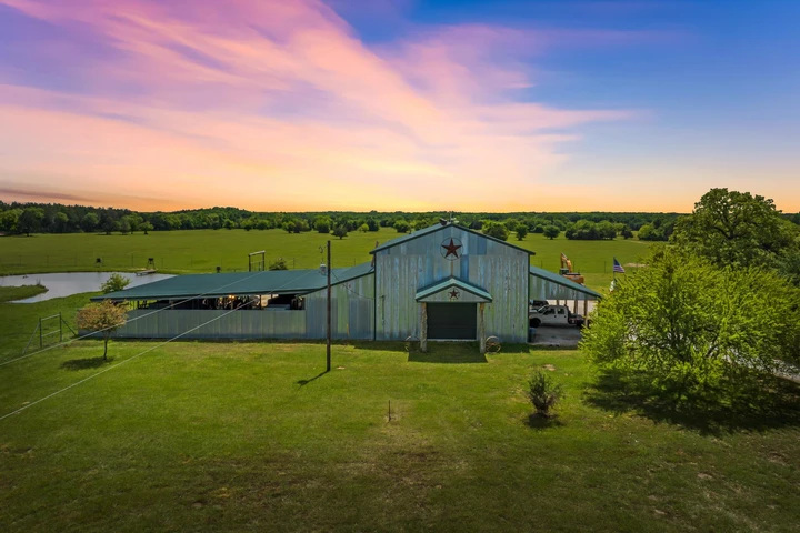 Nearby Listing Image