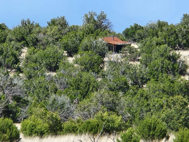 Nearby Listing Image