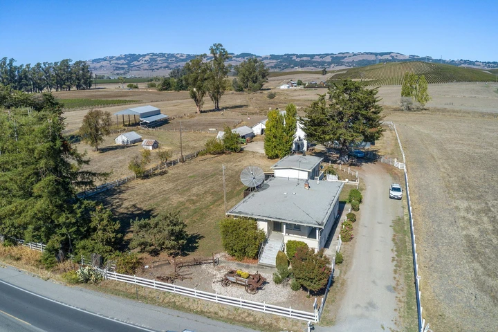 Nearby Listing Image