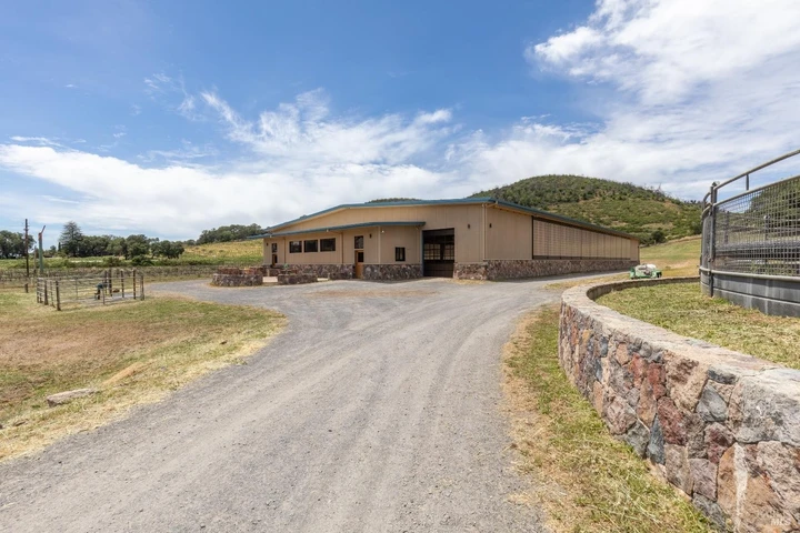 Nearby Listing Image