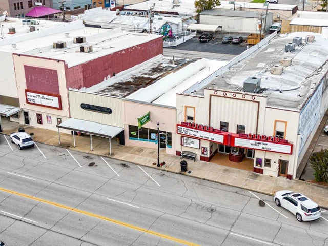 Nearby Listing Image