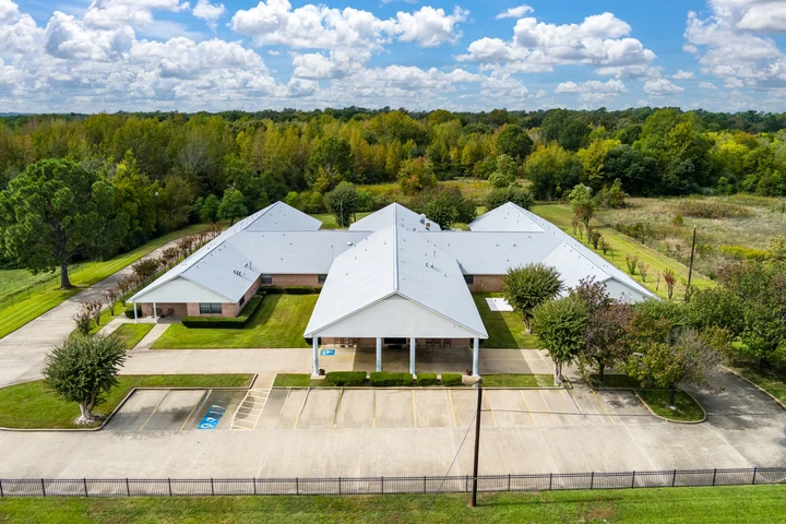 Nearby Listing Image