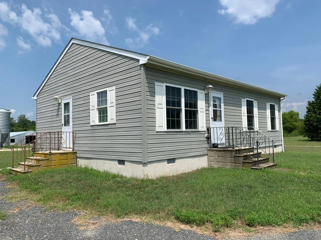 Nearby Listing Image