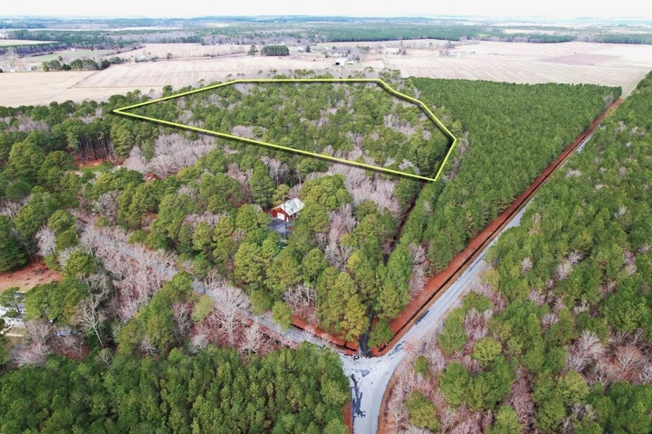 Nearby Listing Image