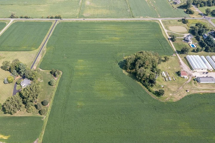 Nearby Listing Image