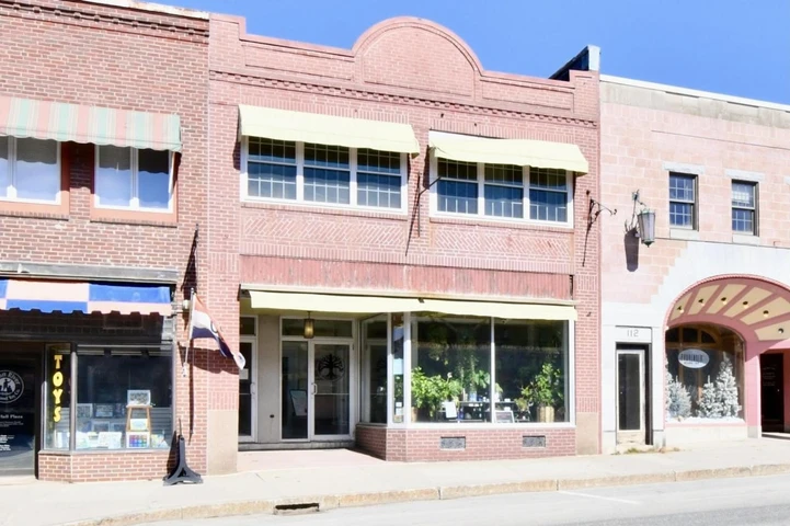 Nearby Listing Image