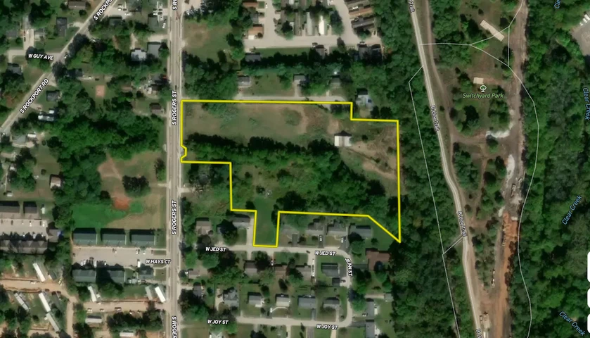 Nearby Listing Image