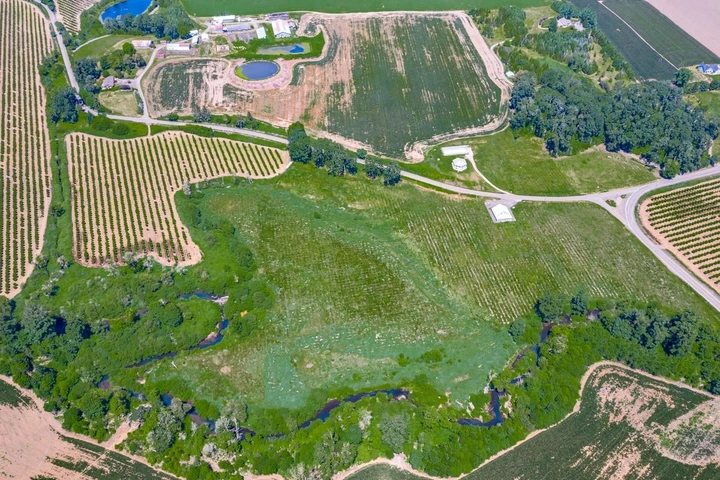 Nearby Listing Image