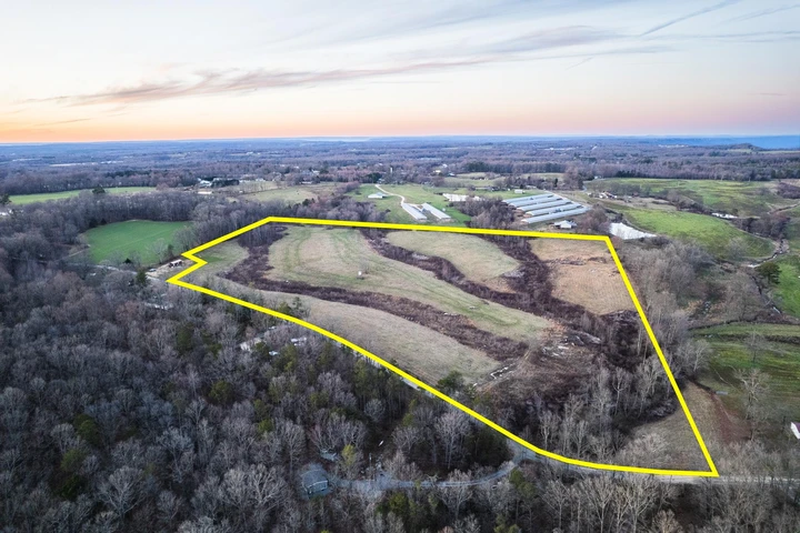 Nearby Listing Image