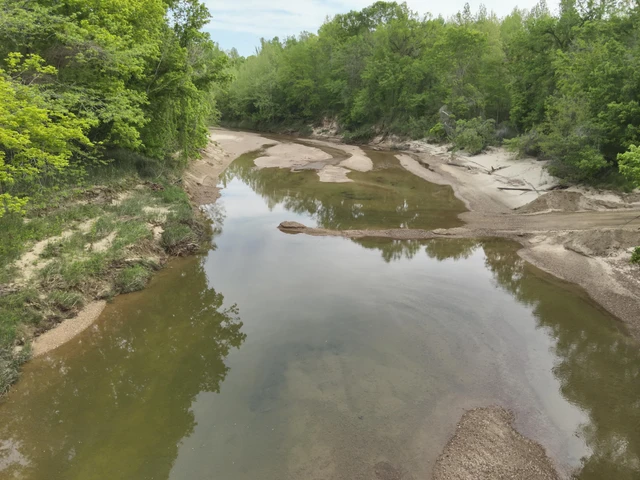 Nearby Listing Image