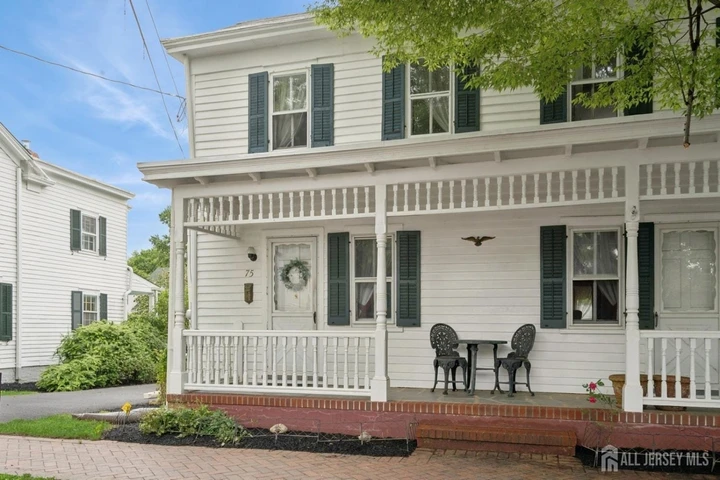 Nearby Listing Image