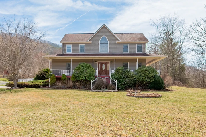 Nearby Listing Image