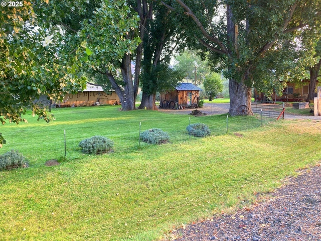 Nearby Listing Image