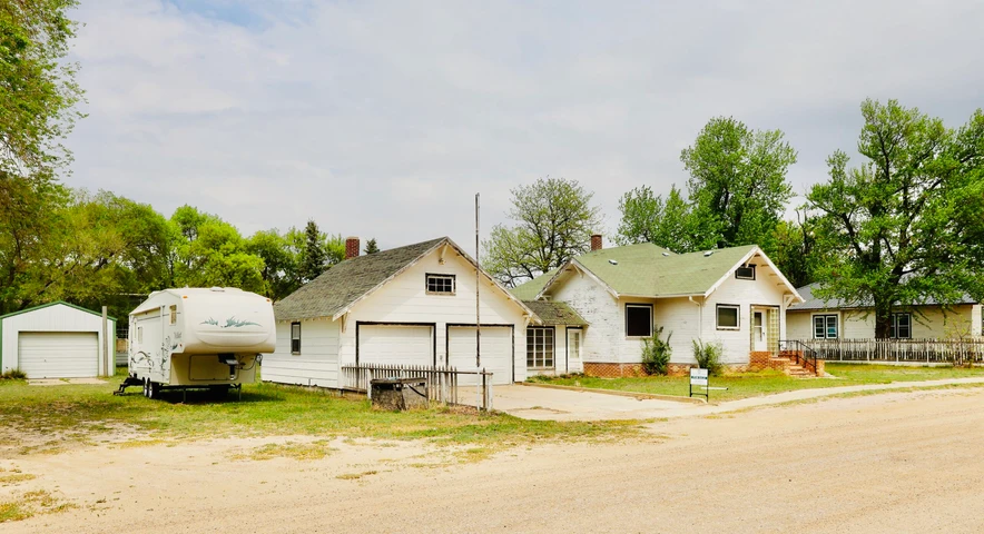 Nearby Listing Image