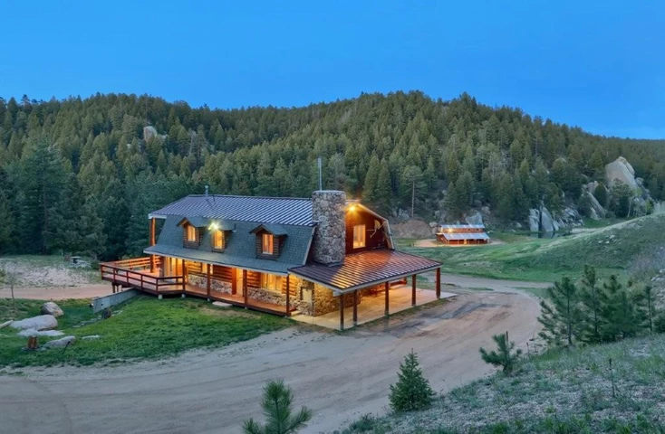 Nearby Listing Image