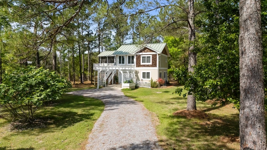 Nearby Listing Image