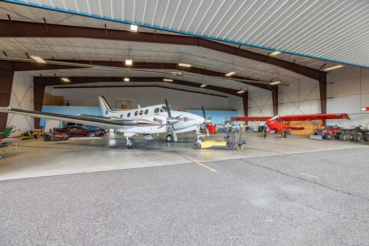 Nearby Listing Image