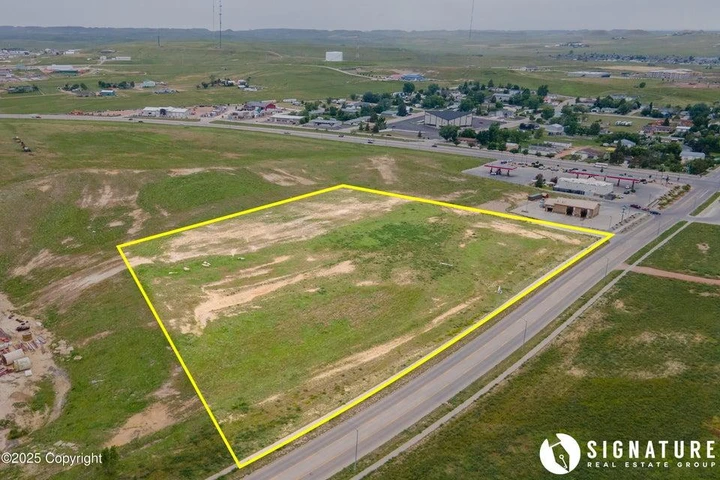 Nearby Listing Image