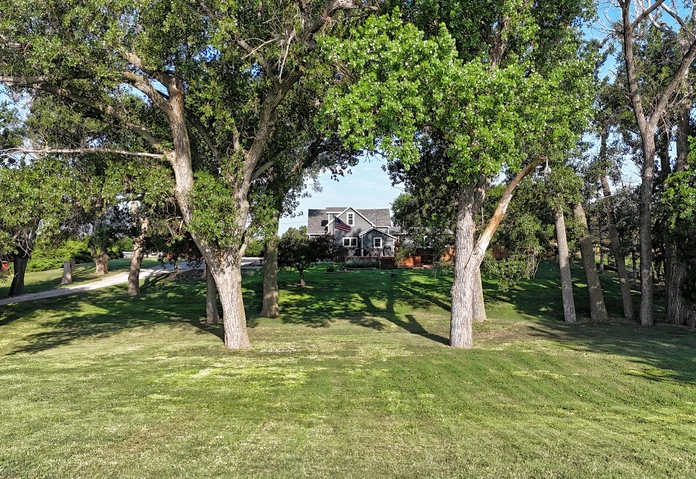 Nearby Listing Image