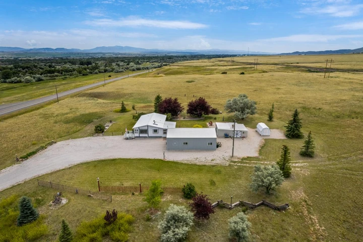 Nearby Listing Image