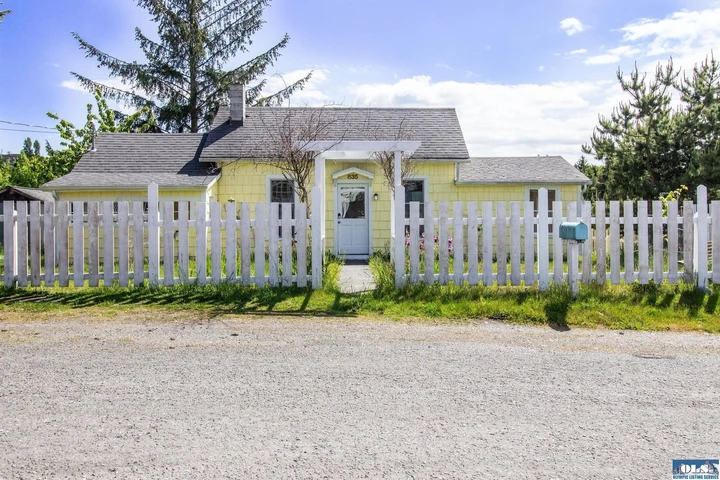 Nearby Listing Image
