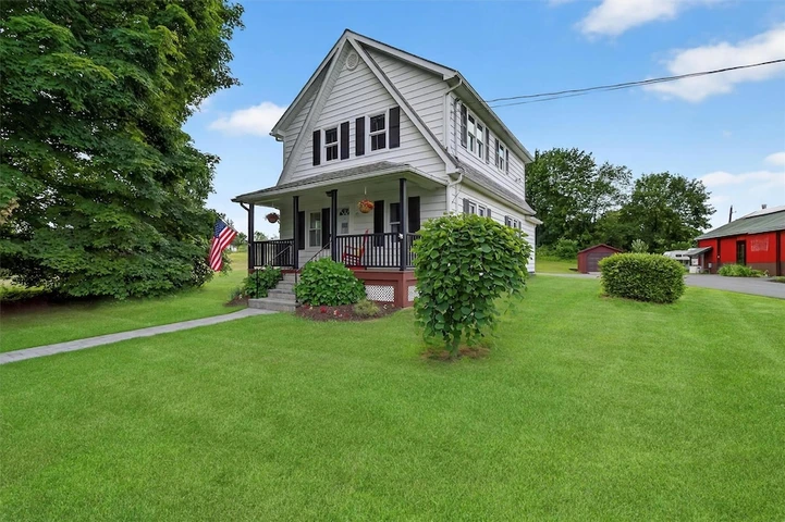 Nearby Listing Image