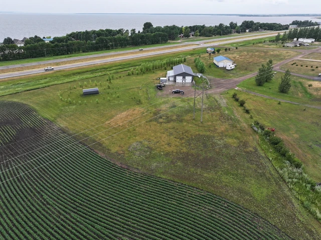 Nearby Listing Image