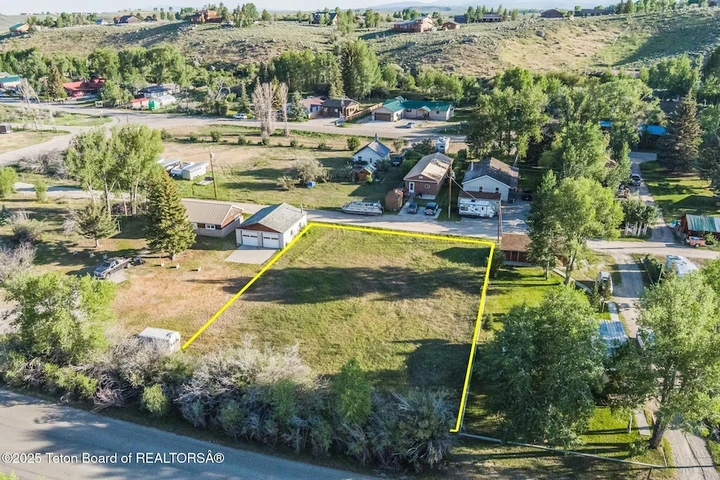 Nearby Listing Image